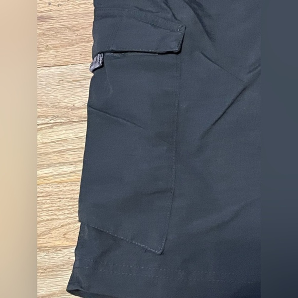 The North Face Men’s Hiking‎ Trail Shorts Black Cargo Adjustable Waist Small - Picture 3 of 10
